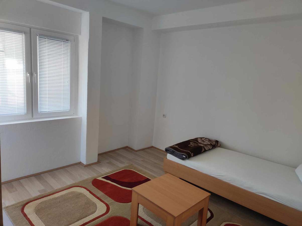 room, bed,