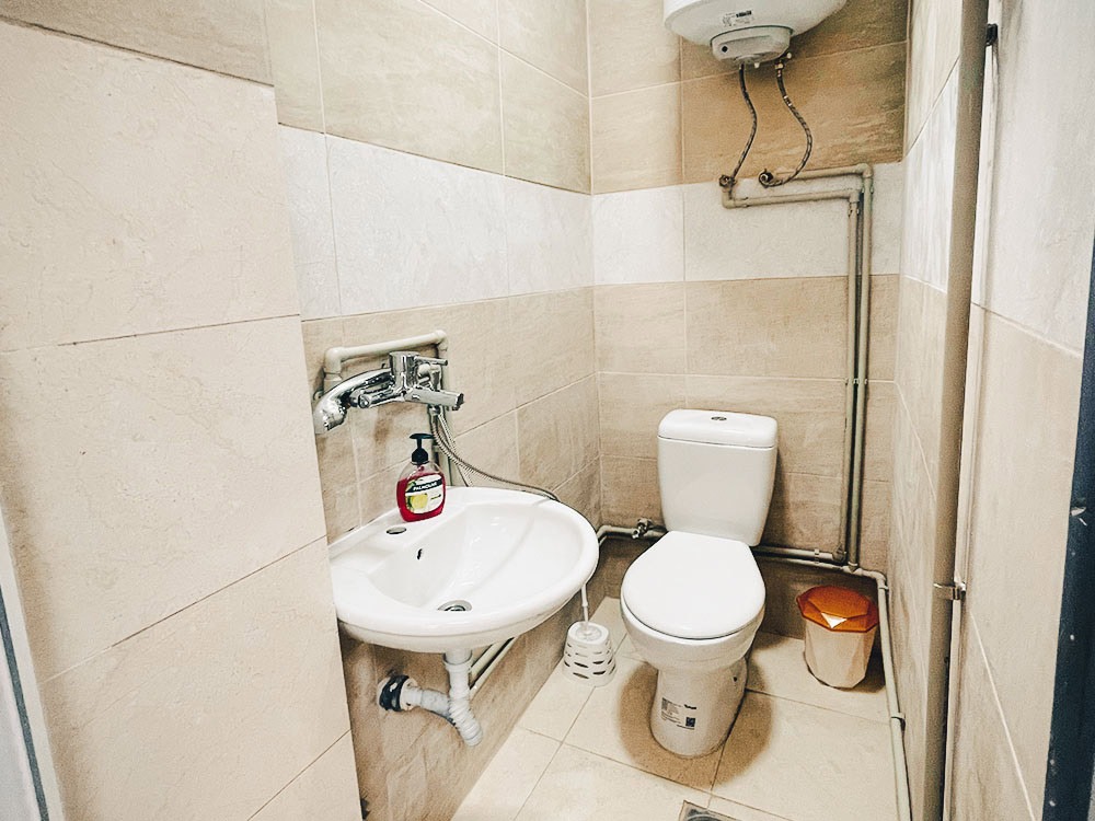 toilet, sink, shower, bathroom,