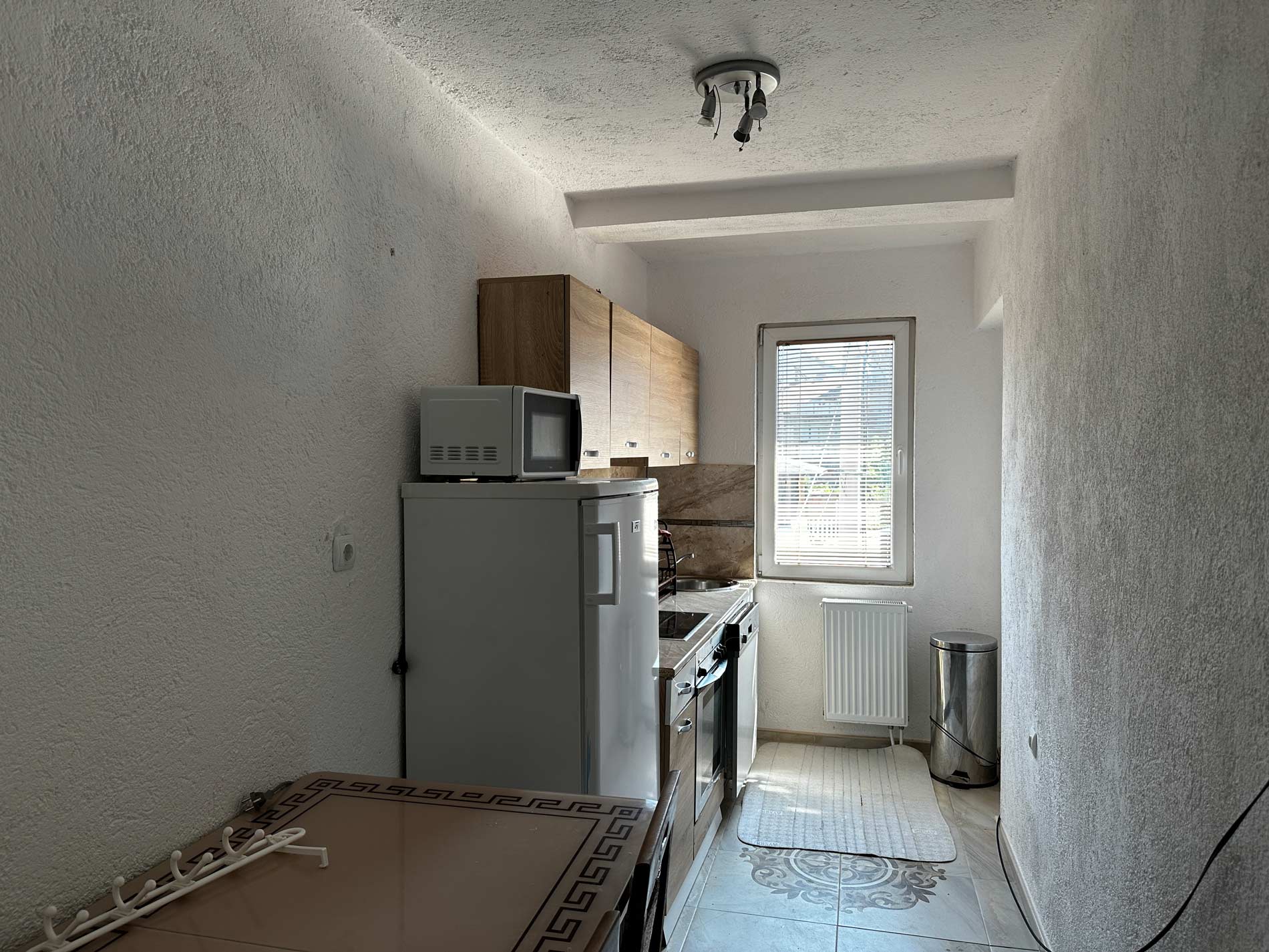 kitchen, refrigerator, table, microwave,