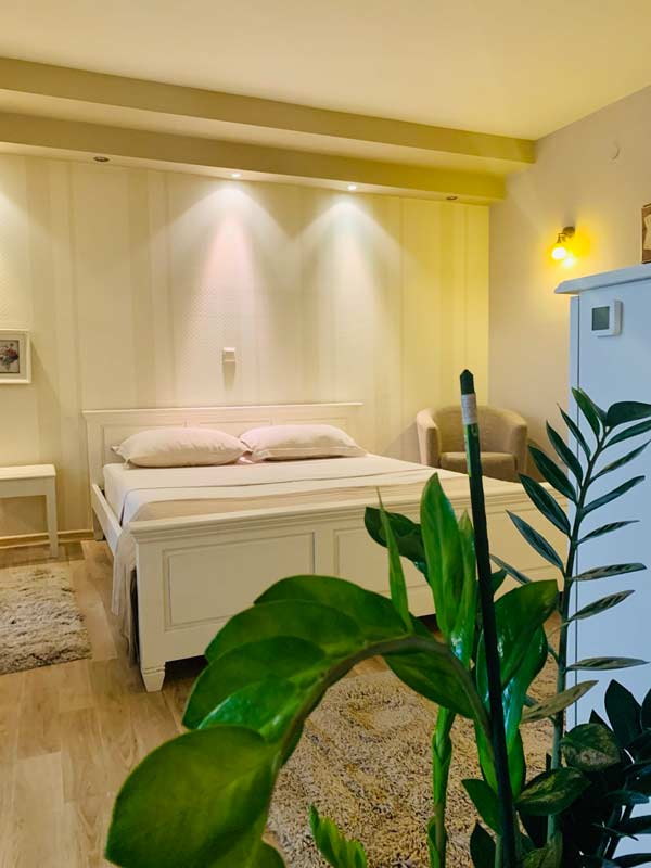 double bed,