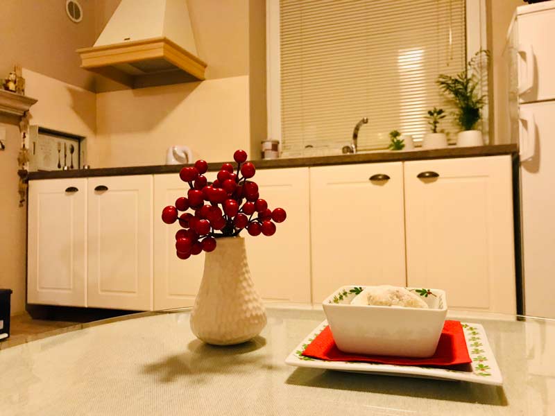 kitchen, table,